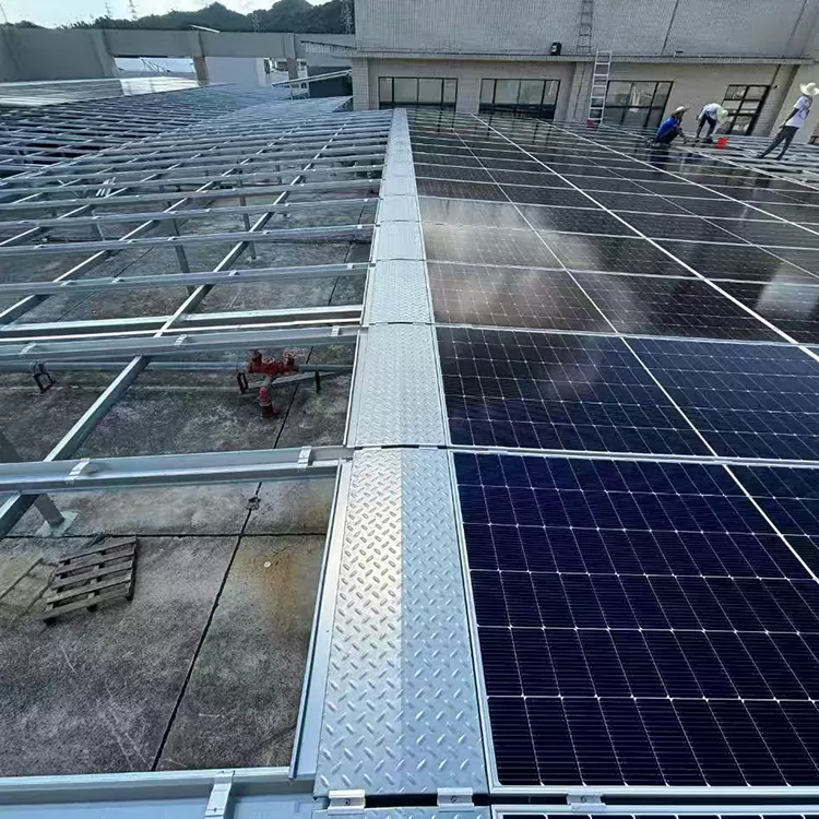 Como os suportes de montagem solar fotovoltaica melhoram a eficiência do painel solar e a estabilidade do sistema
